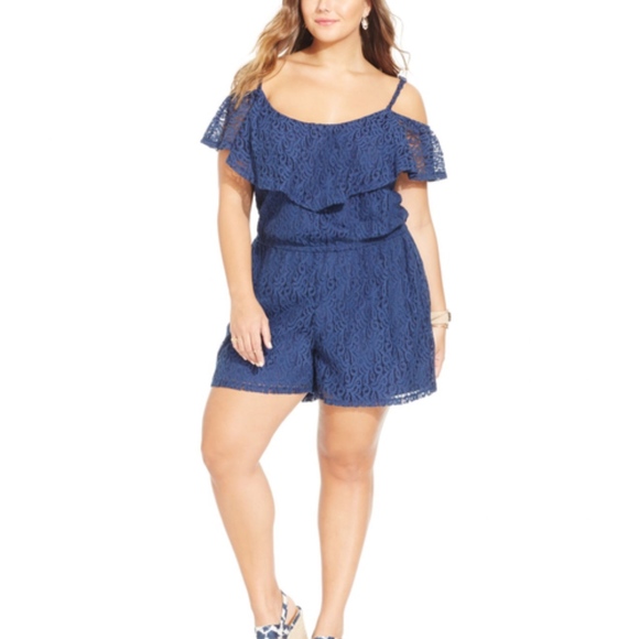 Jessica Simpson Pants - Jessica Simpson Lace Romper sz m Jessica Simpson Pants - Jessica Simpson Lace Romper sz m